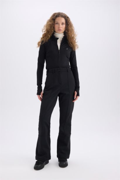 بنطلون تزلج رياضي سوفتشيل قصة عادية من DeFactoFit