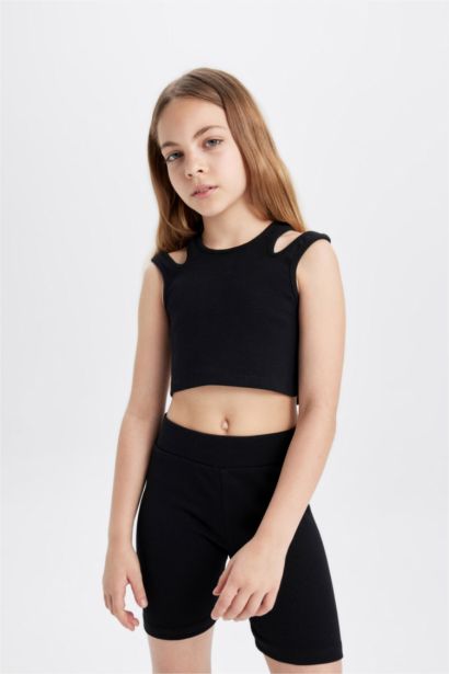 سيت بناتي ستريج وفانيلة مضلع - قطعتين