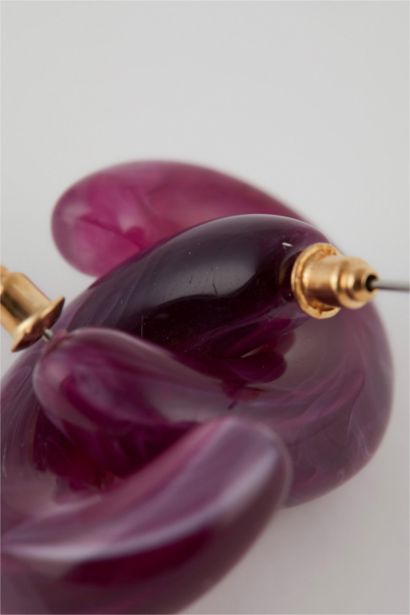 Әйелдерге сырға