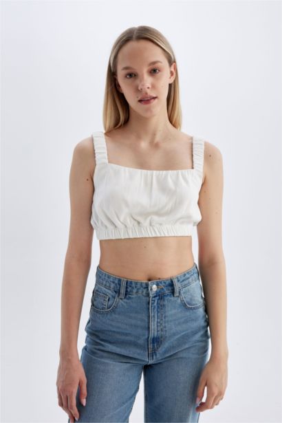 Strapless Sleeveless Blouse