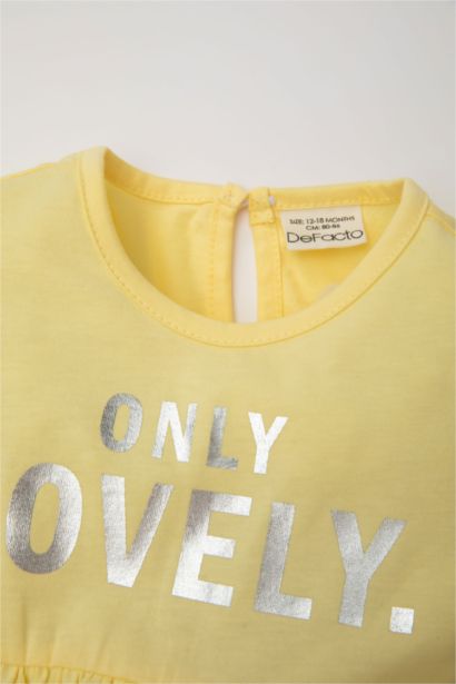 فستان بناتي بطبعة شعار قماش رقيق قصة عادية نص كم