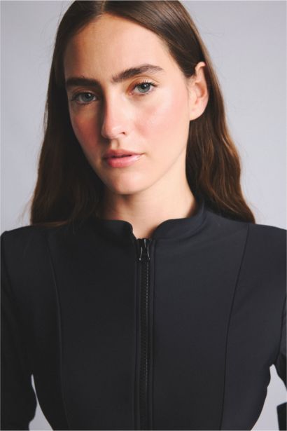 Regular Fit Zippered Black Swimsuit