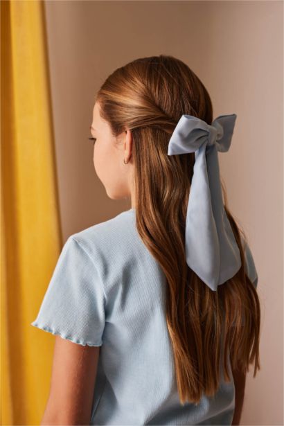 Woman Hair Clip