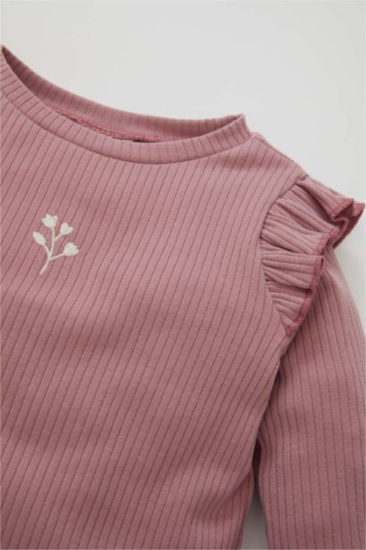 تيشيرت بناتي بنقشة الزهور كم طويل قصة عادية