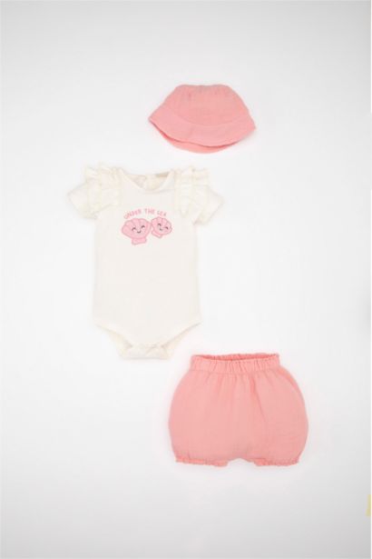 Baby Girl Printed Snap Body Shorts Hat Muslin 3 Piece Set