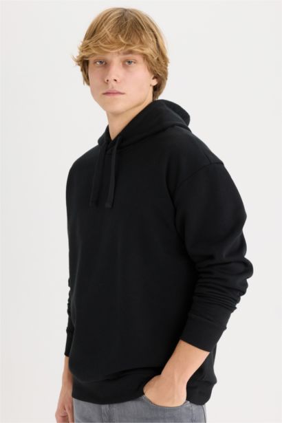 Boxy Fit Hooded Basic Sweatshirt