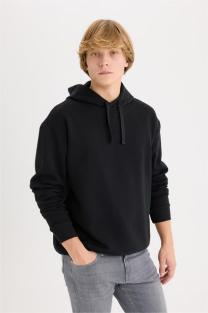 Boxy Fit Hooded Basic Sweatshirt