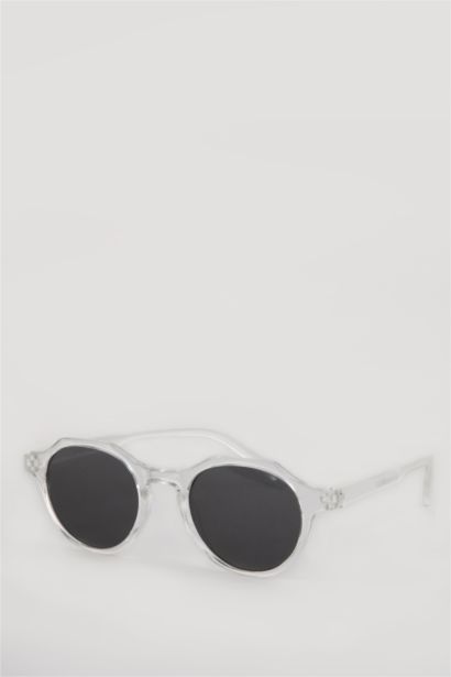 Man Round Sunglasses