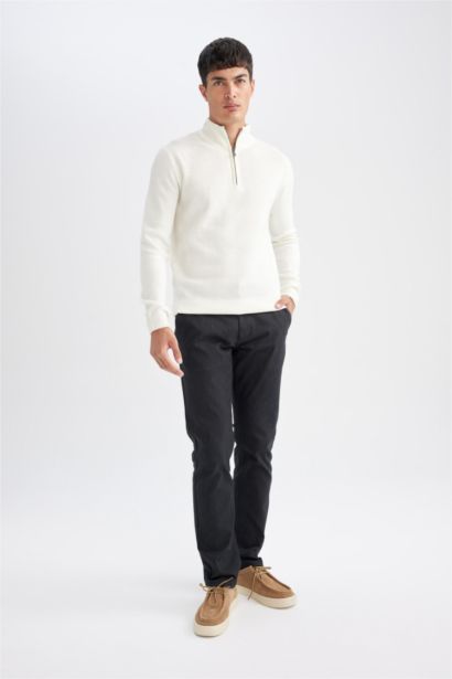 سروال كارجو بجيوب بقصة مستقيمة