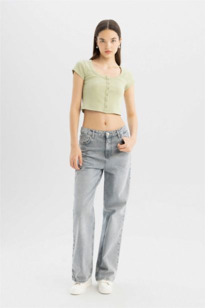 Fitted Short Sleeve T-Shirt