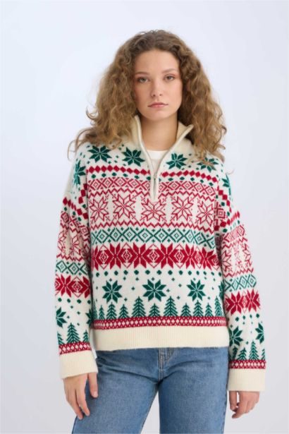 Yılbaşı Temalı Fermuarlı Dik Yaka Triko Kazak