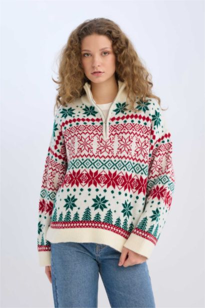 Yılbaşı Temalı Fermuarlı Dik Yaka Triko Kazak