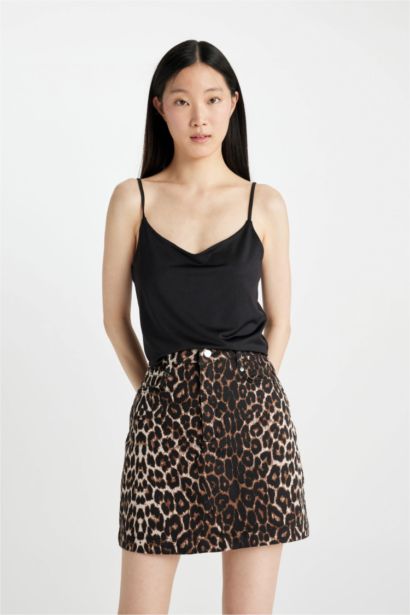 A Cut Leopard Normal Waist Mini Skirt
