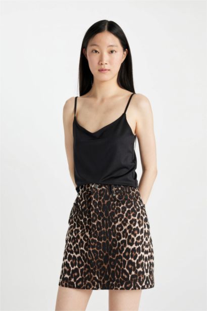 A Cut Leopard Normal Waist Mini Skirt