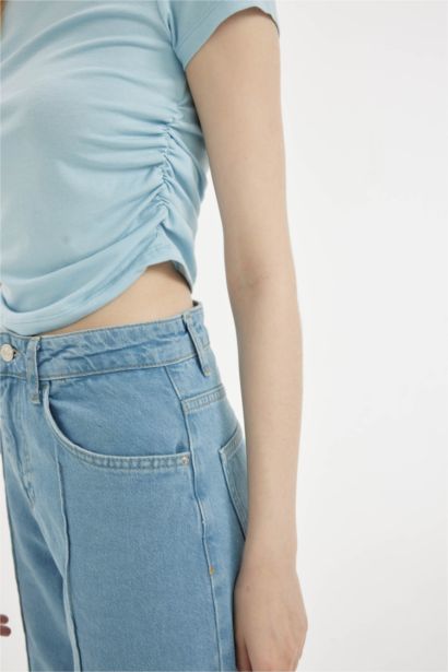 T-shirt slim à col rond en modal et à manches courtes