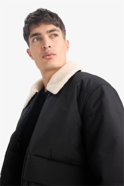 Su İtici Rüzgar Geçirmez Slim Fit Dar Kesim Suni Kürklü Polo Yaka Astarlı Fermuarlı Cepli Mont