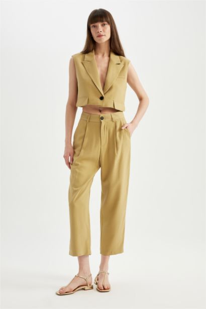 Tapered Fit Ankle Length With Pockets Trousers