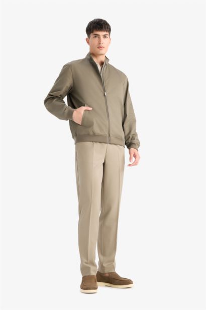 Slim Fit Dar Kesim Dik Yaka Astarlı Fermuarlı Cepli Mevsimlik Baharlık Mont