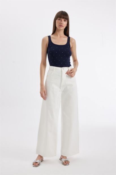 بلوزة مخططة سليم مضلع برقبة دائرية