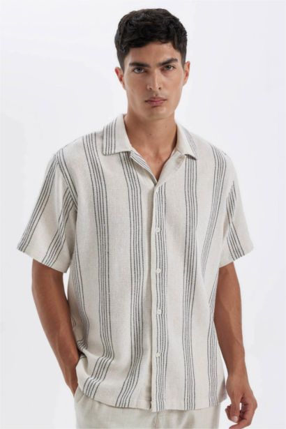 Relax Fit Çizgili Kısa Kollu Gömlek