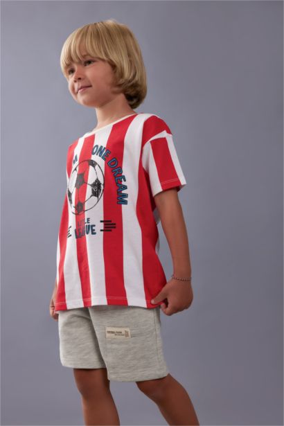 Regular Fit Elastic Band Shorts