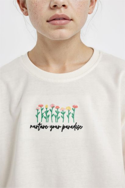 Girl Crew Neck Floral Crop T-Shirt