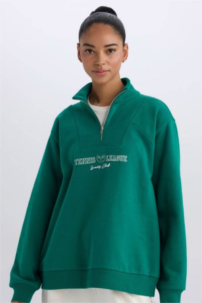 Oversize Geniş Kalıp Dik Yaka Spor Baskılı Sporcu Sweatshirt