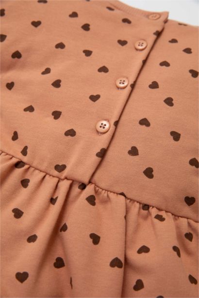 فستان بيبي بناتي منقط خفيف قصة عادية كم طويل