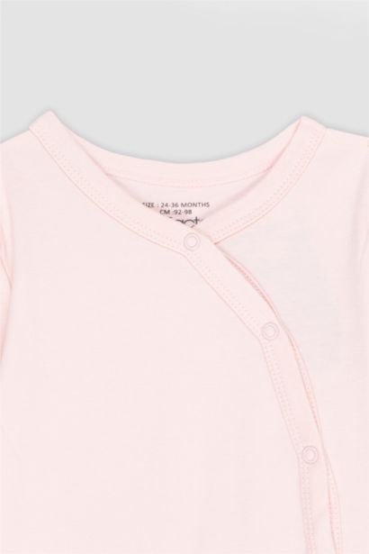 جمبسوت بيبي بناتي حديثي الولادة بطبعة قلب - قطعتين