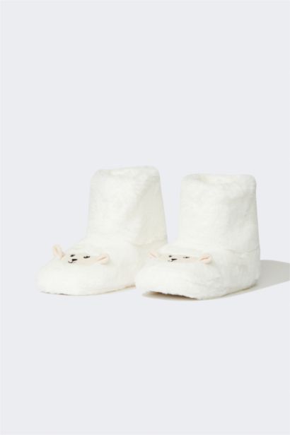 Әйелдерге үйге арналған аяқ киім