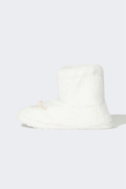 Әйелдерге үйге арналған аяқ киім