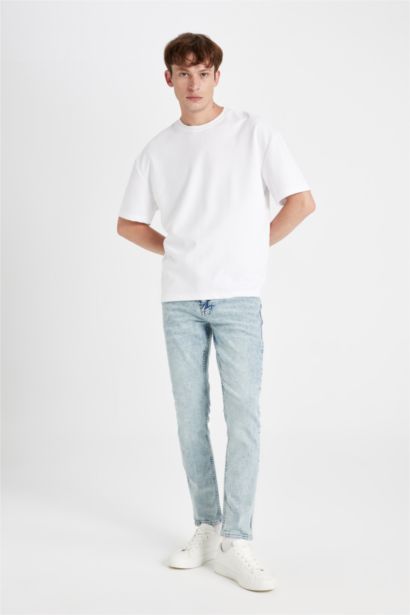 بنطلون جينز كارلو سكيني فيت برجل ضيق وخصر عادي