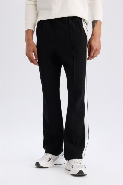 Standard Fit Jogger