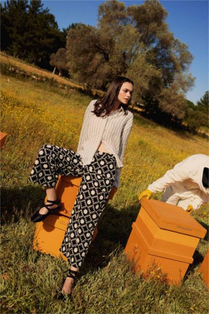 Lug Von Siga x DeFacto %100 Keten Oversize Çizgili Uzun Kollu Gömlek