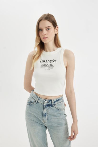 كروب توب مضلع سليم فيت برقبة مستديرة