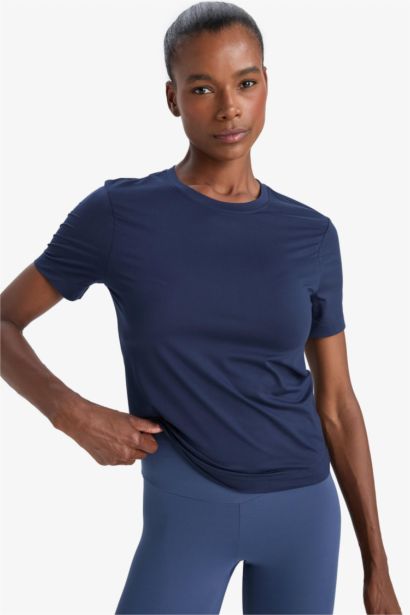 DeFactoFit Standard Fit Crew Neck Basic Sports T-Shirt