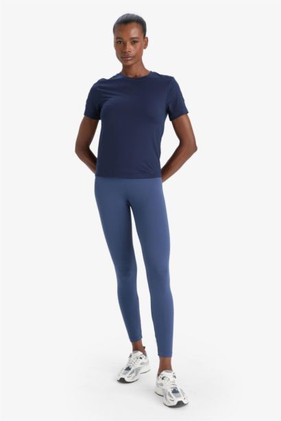 DeFactoFit Standard Fit Crew Neck Basic Sports T-Shirt