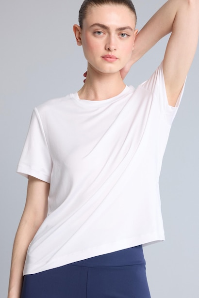 Standard Fit Short Sleeve T-Shirt