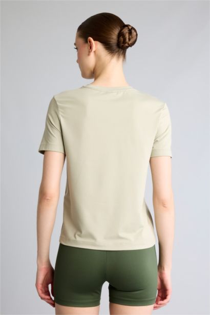Standard Fit Short Sleeve T-Shirt