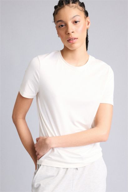 DeFactoFit Standard Fit Short Sleeve Sports T-Shirt