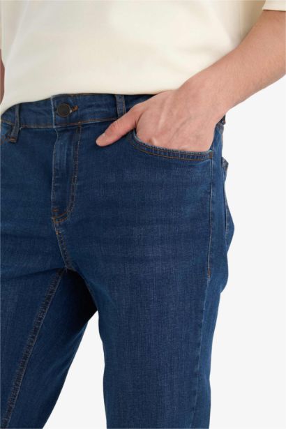 بنطلون جينز كارلو سكيني فيت برجل ضيقة وخصر عادي