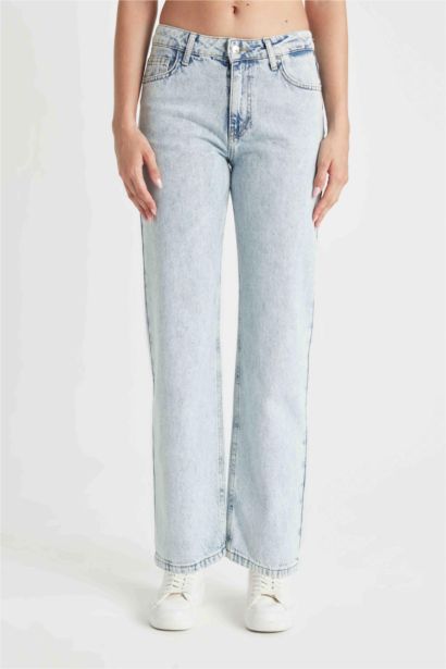 Straıght Fıt Normal Bel Bilek Boy Jean Yıkamalı Pantolon