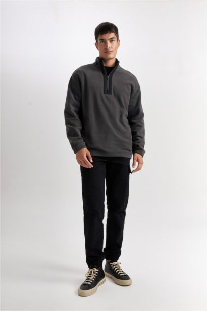 Relax Fit Dik Yaka Fermuarlı Polar Sweatshirt