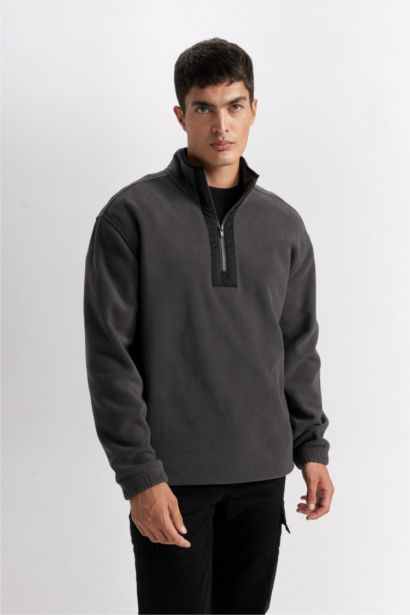 Relax Fit Dik Yaka Fermuarlı Polar Sweatshirt