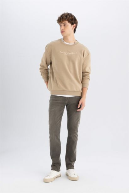 Boxy Fit Printed Long Sleeve Sweatshirt