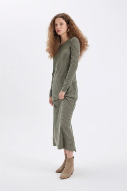 Bodycon Crew Neck Maxi Dress