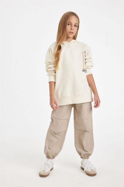 هودي بناتي اوفر سايز بطبعة من الخلف