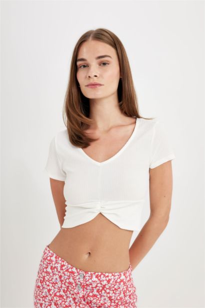 Slim Fit V Neck Crepe Short Sleeve T-Shirt