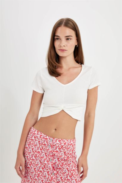 Slim Fit V Neck Crepe Short Sleeve T-Shirt