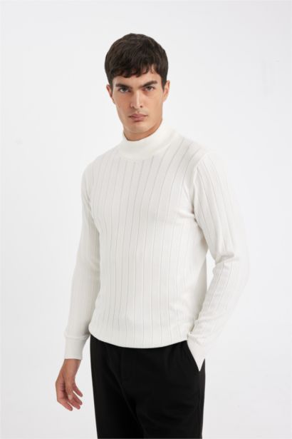 Standard Fit Knitwear Pullover